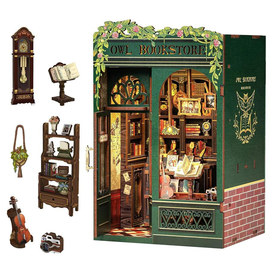 Owl Bookstore Book Nook